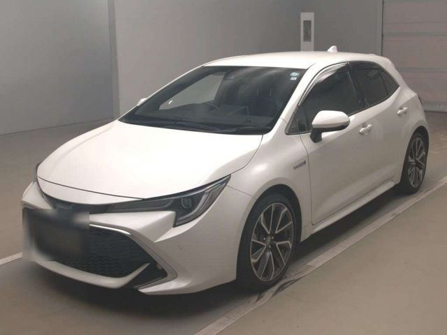 52097 Toyota Corolla sport ZWE211H 2018 г. (TAA Kantou)